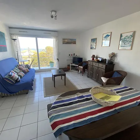 Apartament T2 Avec Balcon, Parking Inclus, Proche Et Commerces - Fr-1-474-291 *