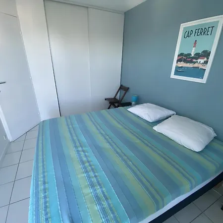 Apartament T2 Avec Balcon, Parking Inclus, Proche Et Commerces - Fr-1-474-291