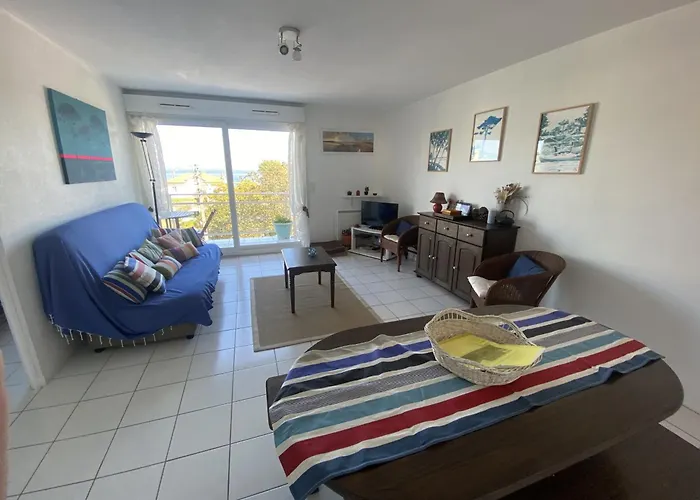 Apartament T2 Avec Balcon, Parking Inclus, Proche Et Commerces - Fr-1-474-291 *