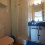 T2 Avec Balcon, Parking Inclus, Proche Et Commerces - Fr-1-474-291 * Arcachon