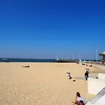 T2 Avec Balcon, Parking Inclus, Proche Et Commerces - Fr-1-474-291 Arcachon