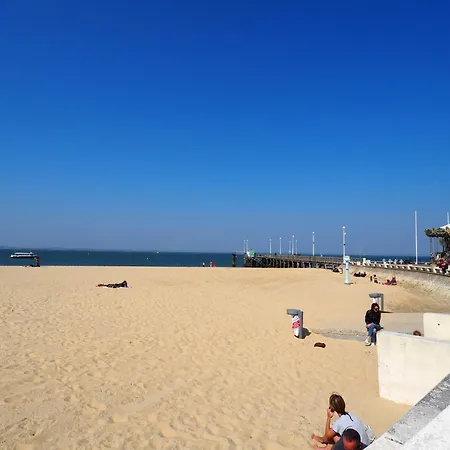 T2 Avec Balcon, Parking Inclus, Proche Et Commerces - Fr-1-474-291 Arcachon